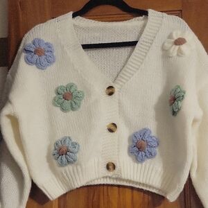 Cider White Cardigan with Floral Accents